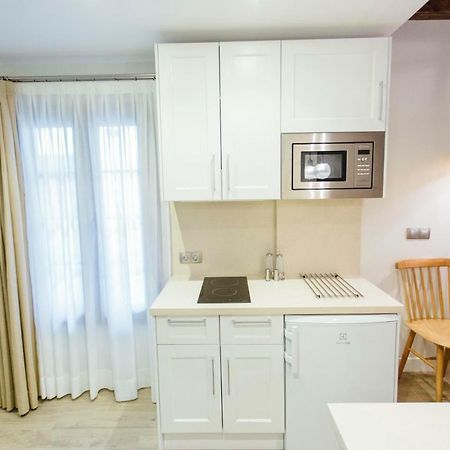 One&Lux Byron Suites Seville Exterior photo